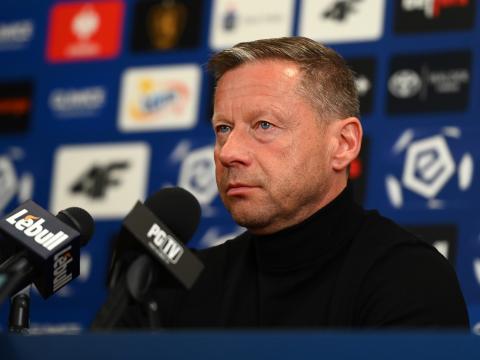 Dariusz Banasik i Jędrzej Grobelny na konferencji prasowej